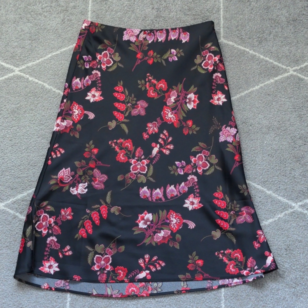 Ann Taylor Silky Print Skirt